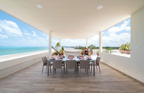 Puerto Juarez Villa | Villa Punta Sam Cancun Beachfront Luxury