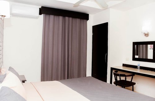 Downtown Culiacan Hotel | Maxihotel Business Class