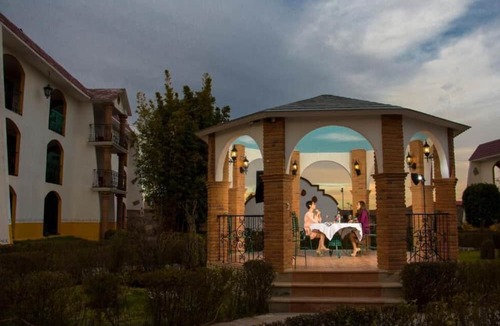 Huichapan Hotel | HOTEL SANTA BARBARA