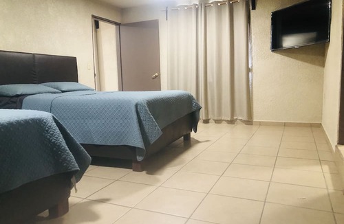 Ferrocarrilera Hostel | 2 Front Rocky Point
