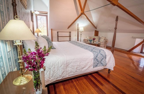 De La Presa Hotel | Quinta Las Acacias