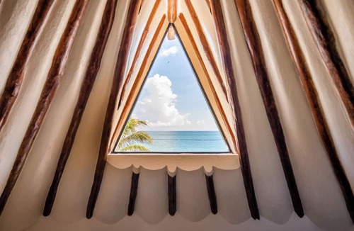 Playa Paraiso Resort | Mezzanine by La Zebra, an SLH Hotel