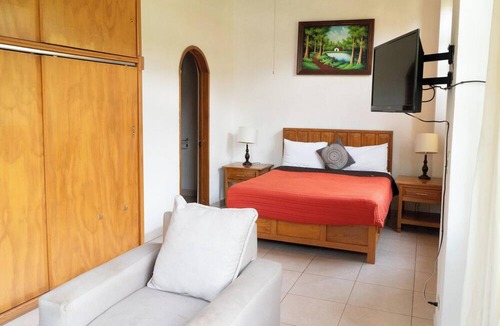 Ajijic Hotel | La Joya del Lago
