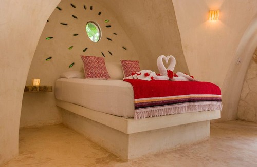 Soliman Bay Cabin | Room-unique Jungle Dome Ik