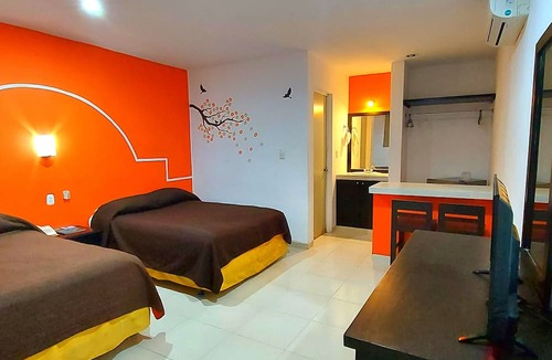Zona Paseo Montejo Hotel | Hotel El Marques