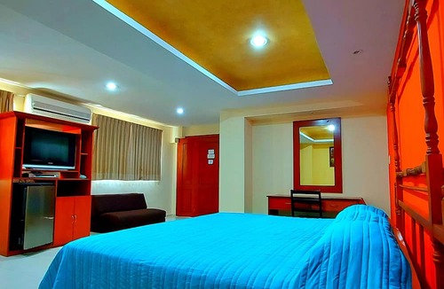 Zona Paseo Montejo Hotel | Hotel El Marques