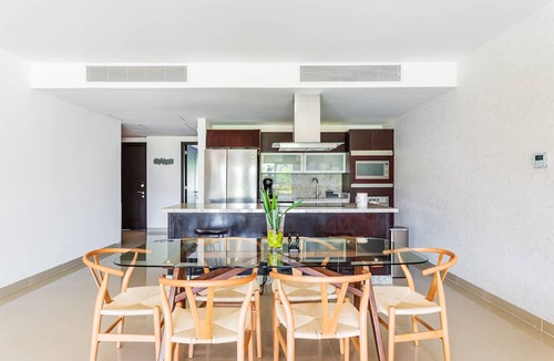 Puerto Juarez Apartment | NEW 2 BR Apt SWIM UP at Mareazul Resort Sleeps 6