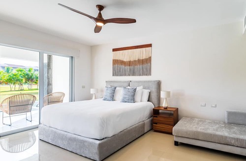 Puerto Juarez Apartment | NEW 2 BR Apt SWIM UP at Mareazul Resort Sleeps 6