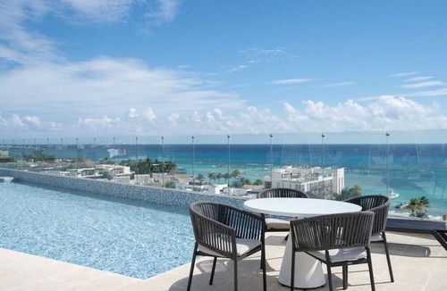 Zazil-ha Apartment | Singular Dream A205 . Salt-Prvt Terrace wOcean View/Rftop+Pools+Gym+Wifi