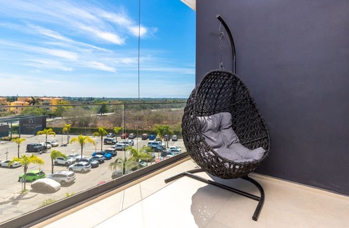 Flamingos Condo | Aria Ocean 501 – Sunsets, Sea Breeze & Style