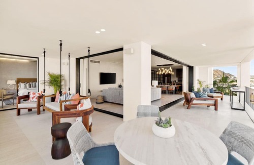 El Medano Ejidal Condo | Enjoy 15% OFF -Luxury Oceanview Residence in Cabo, 5-star Service, Plunge Pool