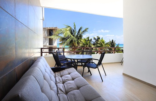 Zazil-ha Condo | NEW LISTING! Oceanview 2 bedr condo, steps from the beach