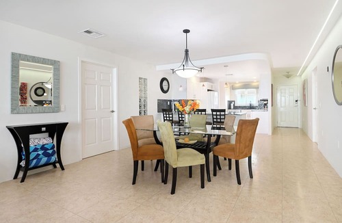 Colonia Andres Condo | Casa de Esperanza 8th Flr Penthouse PHBS