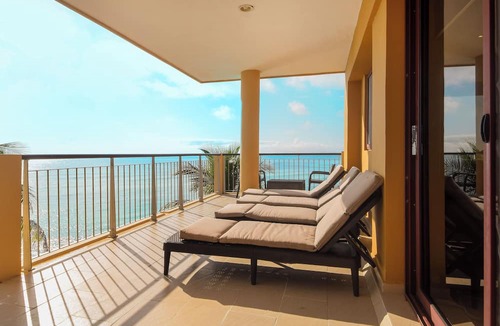 Downtown Condo | True Oceanfront! Luxury El Faro End Unit! S309