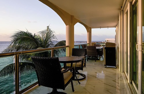 Colonia Andres Condo | Luxury 4 Bdrm Oceanfront in Cozumel 3CN