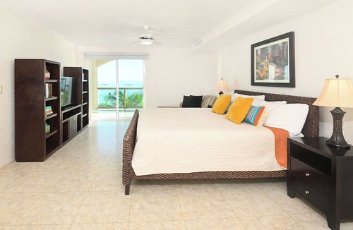 Colonia Andres Condo | Private Terrace with Ocean Views El Cantil 3BN
