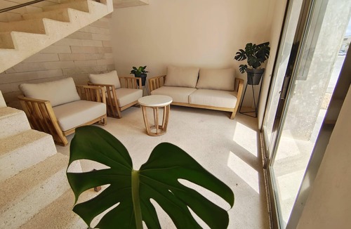 Alfredo V. Bonfil Apartment | 1st Luxury Warehouse