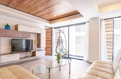 Centro Apartment | Bright and nice 3 Beds close to 5th