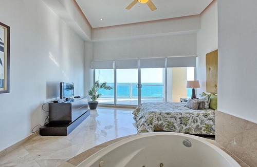 Puerto Penasco Apartment | Luna Blanca 1201 – Beachfront Bliss Above the Waves