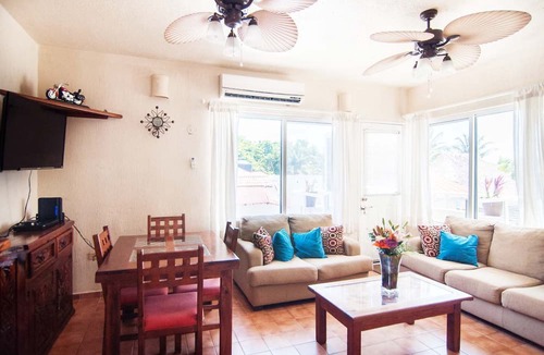 Centro Apartment | Beachfront Ocean-View Balcony Near 5th Ave