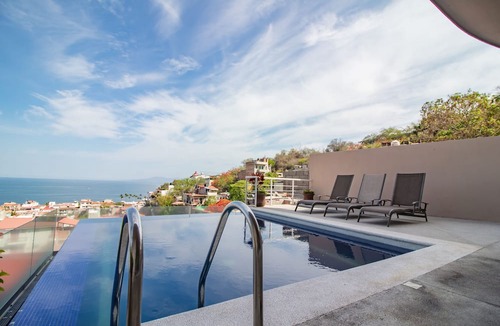 Downtown Puerto Vallarta Apartment | Ocean view from centro hills