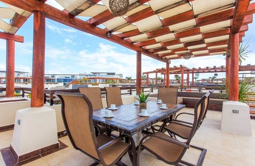 Downtown Condo | Penthouse, Private Pool, Steps to Beach, 5th Ave