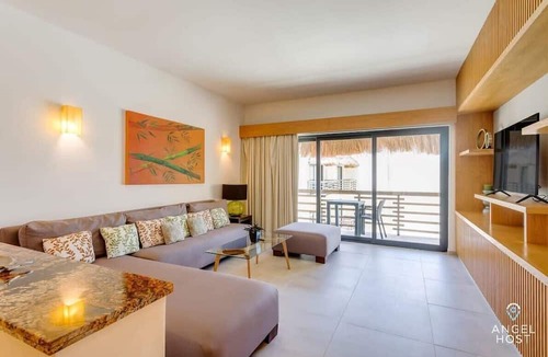 Downtown Condo | Ocean View Penthouse Private Pool Near Mamitas