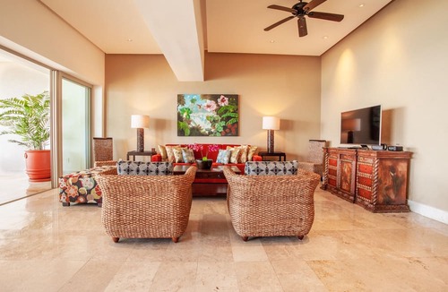 Emiliano Zapata Condo | Beach Front! In Molino de Agua 806 3BD Condo for rent in Los Muertos Beach, Puer