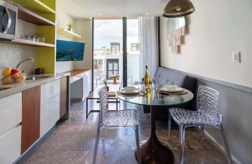 Zazil-ha Condo | Oceanfront 1BR, Rooftop Pool, Gym, Walk to Beach
