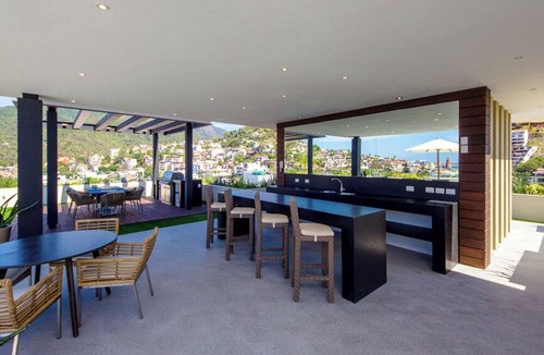 Emiliano Zapata Condo | Cozy Retreat in Romantic Zone - Gym & BBQ