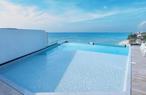 Zazil-ha Apartment | Near Beach & 5th Ave | Rooftop Pool w/Ocean Views