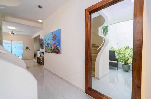 Downtown Cancun Villa | 5 Bedroom Modern Villa with Private Pool - Great Location
