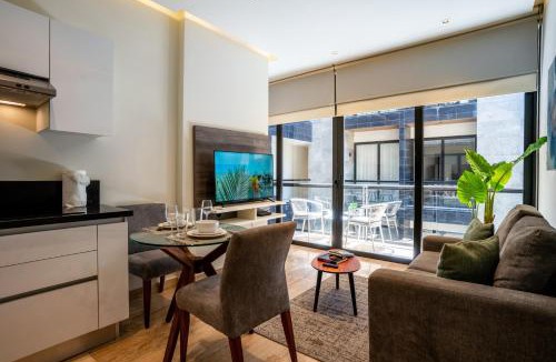 Centro Apartment | Musa Del Carmen, Centric Apt with Rooftop, Pool, Hot tub, Gym