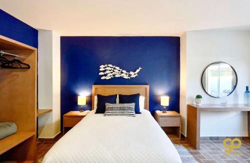 El Centenario Apartment | Chic Studio Kitchen WiFi TV Steps to Beach