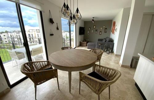 Arcos de San Miguel House | LUMINARIA Pool, Near the Historic Center | Elegant