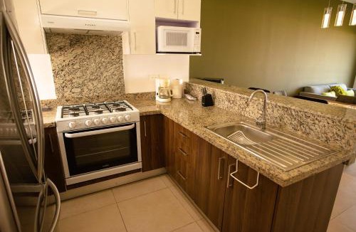 Zona Industrial Apartment | Cozy, elegant 2BR Via Montejo, steps to US Consulate