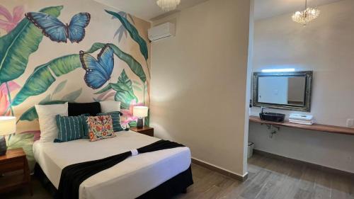Mario Villanueva Madrid House | Casa Mexico Lindo - Boutique Hostel