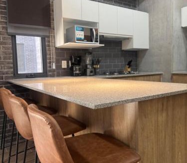Lafayette Apartment | Modern apt in Col Americana