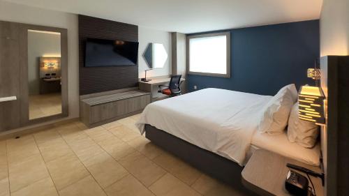 Xcumpich Hotel | Holiday Inn Express Mérida by IHG