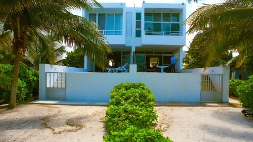 San Benito House | Villa Cos beachfront house