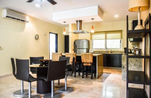 Gonzalo Guerrero Apartment | Mamitas Village by Casago