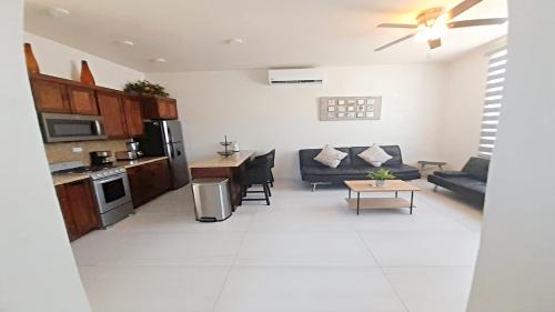 Ferrocarrilera Apartment | New Town Condo Casamar 3 near the beach