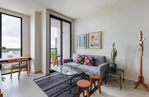 Downtown Cancun Apartment | San Francisco by Andiani Travel