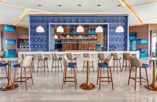 Punta Cancun Resort | Royalton CHIC Cancun, An Autograph Collection All-Inclusive Resort - Adults Only
