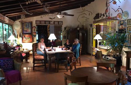 Alfredo V. Bonfil Bed & Breakfast | Casa Kin33
