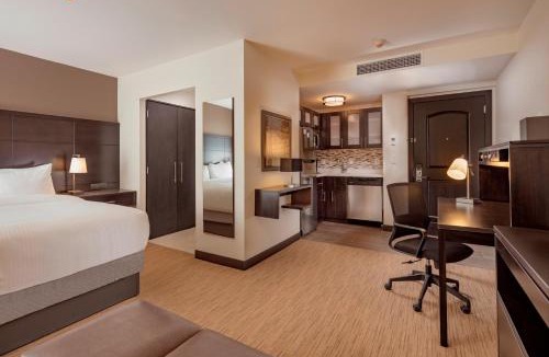 Irapuato Hotel | Staybridge Suites - Irapuato by IHG