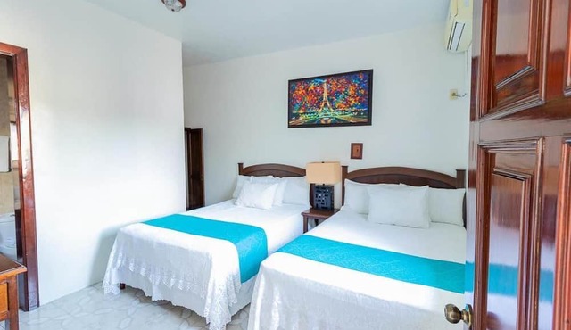Hotel Casa Blanca
