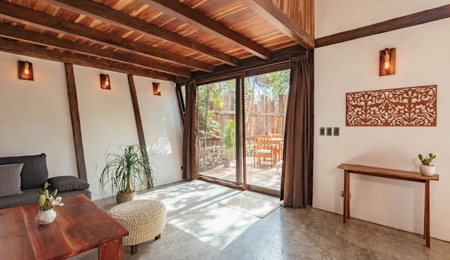 Nahouse Jungle Lodges