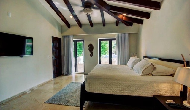 Oceanfront Exclusive Home