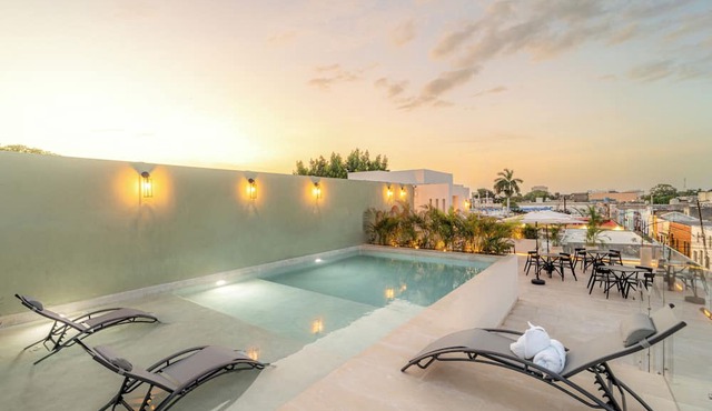 Hotel Serenata Santa Lucia, Mérida